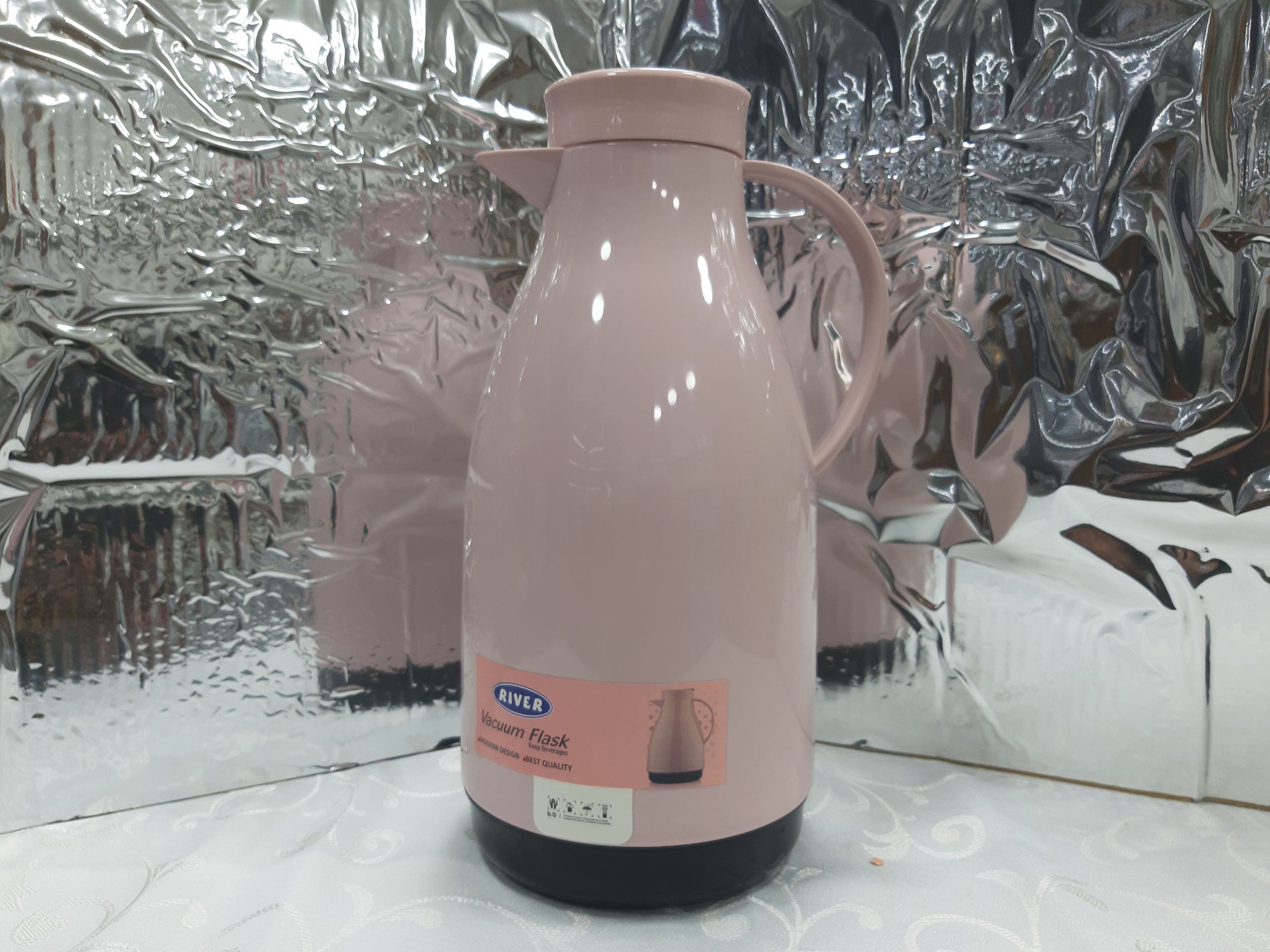 فلاسک 1/9 لیتری گرم و سرد از برند ریور